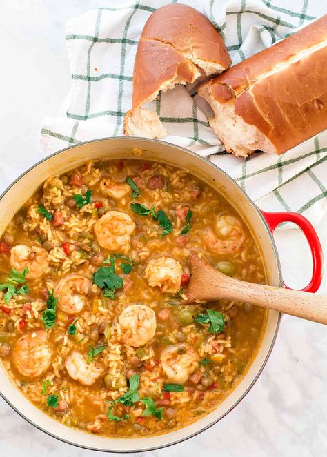 Asopao de Camarones y Gandules (Puerto Rican Shrimp Stew) Recipe Pigeon Peas Recipe, Puerto Rican Rice, Puerto Rican Recipe, Rice Stew, Shrimp Stew, Puerto Rican Dishes, Peas Recipe, Pigeon Peas, Boricua Recipes