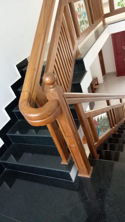 staircase, stair, interior, koloapp, wooden Wooden Relling For Home, Wooden Sidi Reling, Staircase Wood Design, Interior Staircase Railing, Reling Design Wood, Wooden Staircase Design Modern, Wooden Staircase Railing Modern, Wooden Stairs Railing Design, Wood Railing Design