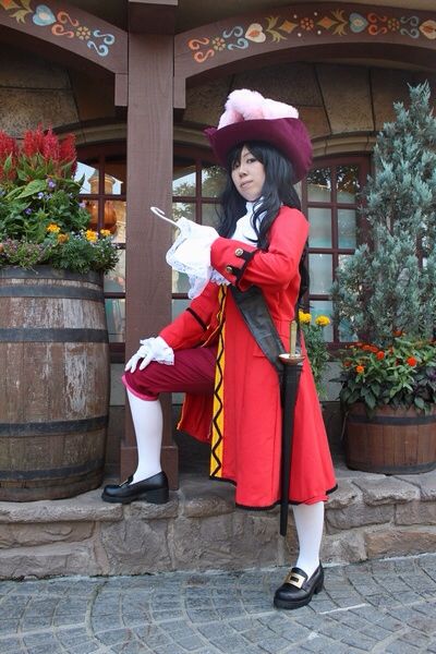 Captain Hook Cosplay, Captain Hook Costume, Captain Hook, Disney Stuff, Cosplay Wigs, Adult Costumes, Harajuku, Wigs, Disney