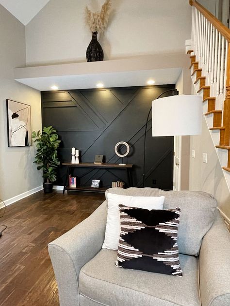 Black Accent Wall With Plants, Slate Grey Accent Wall, Masculine Feature Wall, Black Wall Wood Accents, Wood And Black Accent Wall, Accent Wall To Brighten Room, Front Room Accent Wall, Black Plank Wall, Black Textured Accent Wall