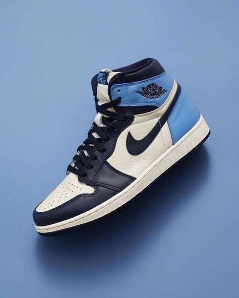 Jordan Shoes For Women Outfits, Shoes For Women Outfits, Wallpaper Iphone Nike, Sneakers Outfit Nike, Swag Sneakers, Sneakers Outfit Winter, Sneakers Men Fashion Nike, Air Jordan 1 Obsidian, Jordans Outfits