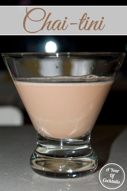 Vanilla Chai Vodka Drinks, Chai Liquor Drinks, Chai Tea Martini, Dirty Chai Martini, Chai Martini Drink Recipes, Chai Martini, Chai Drinks, Coconut Martini, Drink Business