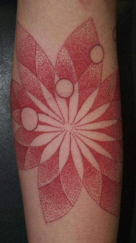 dot shading color Red Lotus Tattoo, Dot Tattoos, Tasteful Tattoos, Sweet Tattoos, Red Ink Tattoos, Incredible Tattoos, Red Tattoos, Tattoo Project, Lotus Tattoo