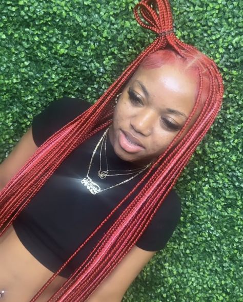 Color Combos For Knotless Braids, Burgundy And Pink Knotless Braids, Red Hair Hairstyles Braids, Braided Colored Hair, Red And Pink Knotless Braids, Pink And Burgundy Braids, Burgundy And Pink Braids, Red And Pink Braids, Braid Combos