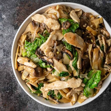 Moo Goo Gai Pan (Mushroom and Chicken Stir Fry) + Video | Silk Road Recipes Moogoogai Pan, Moo Goo Gai Pan Recipe, Moo Goo Gai Pan, Mushroom And Chicken, Beef Stir Fry Recipes, Mushroom Stir Fry, Chinese Stir Fry, Water Chestnuts, Beef Stir Fry