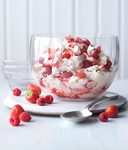 Berry Eton Mess Recipe | Carnation Eaton Mess Recipe, Eton Mess Recipe, Xmas Foods, Eaton Mess, Berry Meringue, British Cooking, Easy Puddings, Indulgent Food, Eton Mess