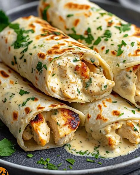 Flavorful Dinner Recipes, Ginger Chutney, Chicken Shredded, Garlic Cream Sauce, Creamy Garlic Chicken, Grilled Tofu, Flavorful Dinner, Chicken Breast Fillet, Chicken Wrap