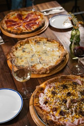 Las mejores pizzas de Madrid acaban de aterrizar en la capital (y tienen origen brasileño) | Vogue España Italian Recipes, Chef, Pizza