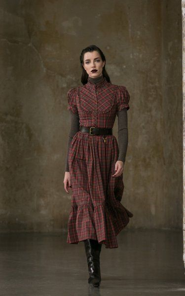 Susi Plaid Cotton Midi Dress By Lena Hoschek | Moda Operandi Bridal Dirndl, Fw 2024, Dress Moda Operandi, Lena Hoschek, Flannel Dress, Cotton Midi Dress, Mode Inspo, Grunge Style, Traditional Dresses