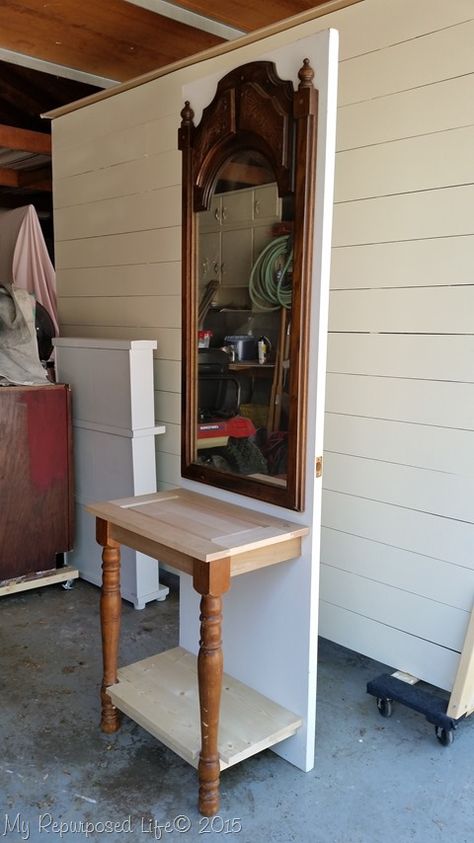 Hall Tree With Mirror, Diy Entryway Table, Beadboard Wall, Dresser Mirrors, Door Tree, Recycled Door, Entryway Hall, Hall Trees, Room Divider Doors