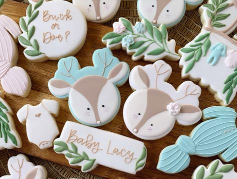 Buck Or Doe Gender Reveal Decorations, Buck Or Doe Gender Reveal, Forest Gender, Buck And Doe, Gender Reveal Decorations, Forest Theme, Reveal Ideas, Reveal Party, Baby Party