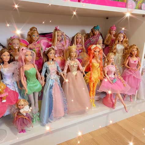 Barbie Movie Dolls, Barbie Aesthetic, Barbie Family, Girls Support Girls, Princess Rapunzel, Barbie Movie, Doll Display, Dream Doll, Barbie Princess