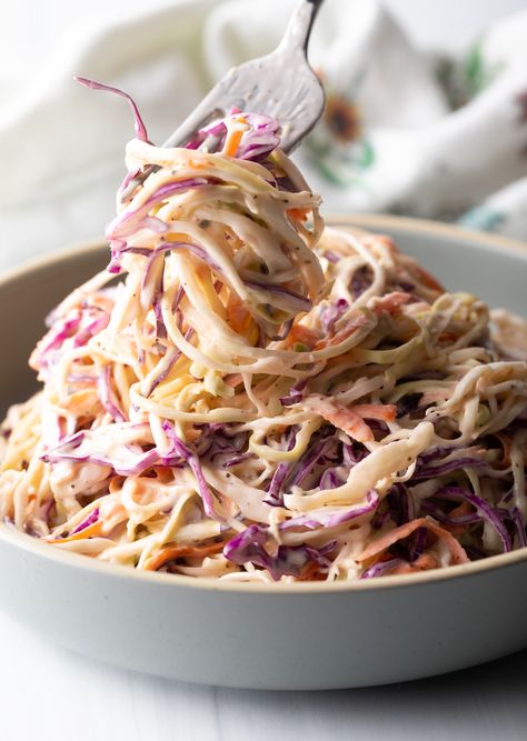 Southern Coleslaw Recipe (with Best Homemade Dressing) Coleslaw Burger Recipe, Veg Coleslaw Sandwich, Col Slaw Recipe, Coslaw Recipes Dressing, How To Make Coleslaw Dressing, Cold Slaw Dressing Recipe, Burger Salad Recipes, Southern Slaw Recipes, Creamy Coleslaw Dressing Recipe