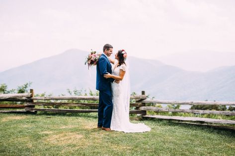 Wintergreen Resort Wedding, Wintergreen Wedding, Donut Dress, Heather Wedding, Staunton Virginia, Wood Signage, Virginia Wedding Venues, Virginia Wedding Photographer, Virginia Wedding