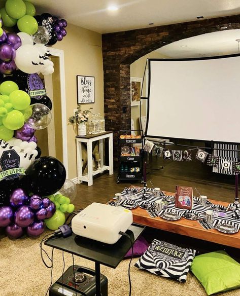 Beetlejuice Themed Halloween Party, Beetlejuice Balloon Arch, Beetlejuice Outside Decorations, Beetlejuice Theme Movie Night, Beetlejuice Watch Party, Beetlejuice Party Ideas, Beetlejuice Halloween Party, Beetlejuice Aesthetic, Beetlejuice Party