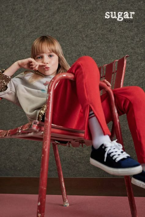 Kids Fashion Magazine, Vogue Kids, Kids Studio, Shooting Photo, Clothes For Kids, Zara Kids, Kids Outfits Girls, 가을 패션