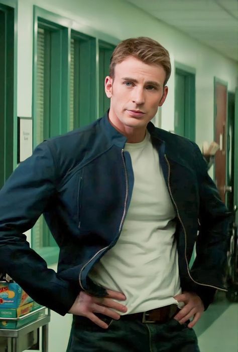 Chris Evans Boyfriend, Beard And Glasses, Captain America Suit, Steven Rogers, Chris Roberts, Наташа Romanoff, Steven Grant Rogers, Captain Rogers, Steven Grant