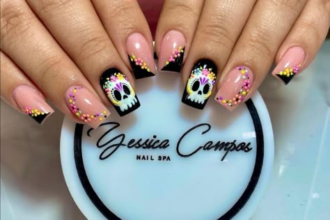 Sugar Skull Nails, Cute Almond Nails, Horror Nails, Holloween Nails, Magic Nails, Punk Nails, Gelish Nails, Glamour Nails, Fall Acrylic Nails