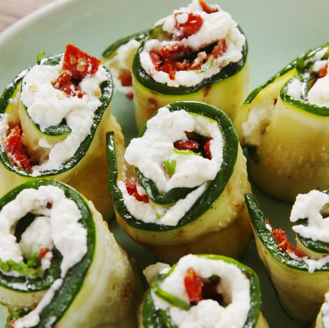 Stuffed with ricotta, sundried tomatoes, and basil, these are a real winner. Zucchini Roll Ups, Zucchini Roll, Zucchini Rolls, Summer Squash Recipes, Roll Ups Recipes, Salmon Sushi, Low Carb Pasta, Grilled Zucchini, Recipes Appetizers