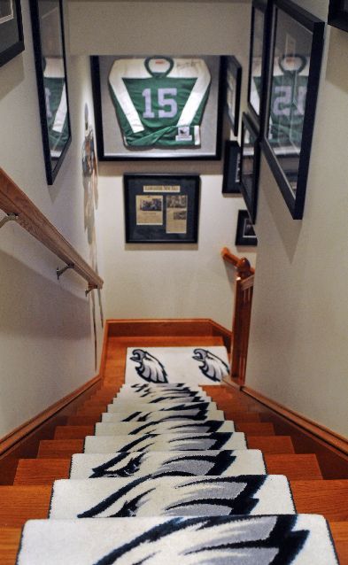 Eagles Decorations, Philadelphia Eagles Man Cave, Eagles Man Cave Ideas, Man Cave Ideas Sports, Football Man Cave, Women Cave, Sports Man Cave, Dream Woman, Philly Eagles