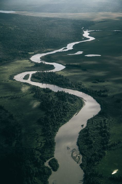 flowing | river anduin shared by vittras on We Heart It Enchanted River, Bio Diversity, Flowing River, Strange Fruit, Aerial Images, River Photography, Portfolio Web Design, Plaster Art, Birds Eye View