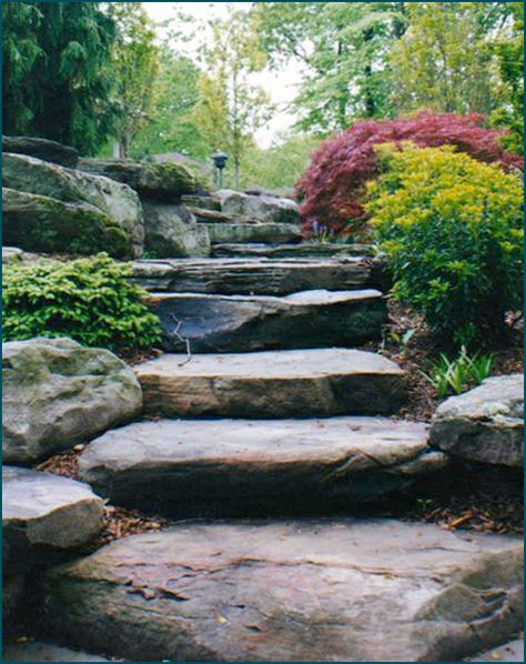 stone front walkway New Orleans Courtyard Ideas, Bush Backyard, Whimsical Landscaping, Pennsylvania Landscape, Front Walkways, Mountain Terrace, Natural Stone Steps, Entrance Steps, Cottage Building