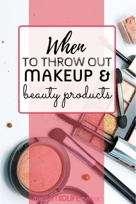 Since most don’t come with an expiration date on it, it may be difficult to know when to throw out makeup and beauty products. Click through for a printable cheat sheet. #makeup #declutter Makeup Declutter, Decluttering Ideas Minimalism, Makeup Expiration, Vaseline Beauty Tips, Declutter Checklist, Makeup Organization Diy, Makeup Drawer, Expiration Date, Formula Cans