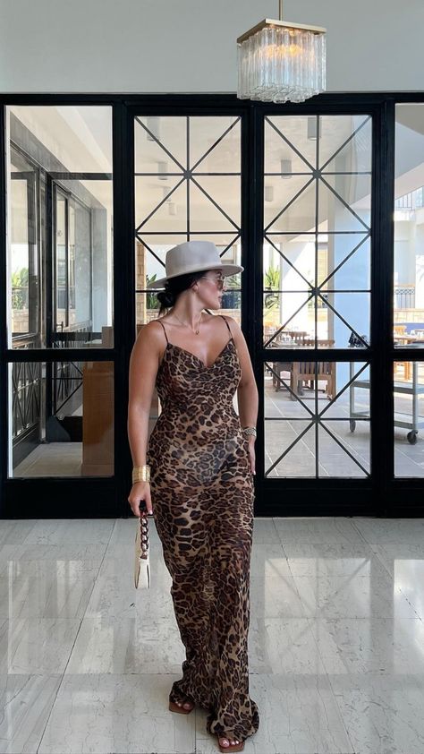 Dionne Crowe, Leopard Print V-neck Mini Dress For Day Out, Chic V-neck Leopard Print Midi Dress, Casual Leopard Print V-neck Maxi Dress, Chic Leopard Print V-neck Mini Dress, Chic Zebra Print V-neck Dress, Dubai, Quick Saves