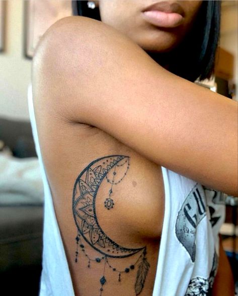 Chest Neck Tattoo, Mangas Tattoo, Boho Tattoos, Muster Tattoos, Tasteful Tattoos, Chest Tattoos For Women, Tattoos For Black Skin, Pretty Tattoos For Women, Dope Tattoos For Women