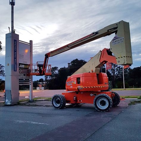 #DuraliftInAction Early morning on site action with a Duralift 80ft Boom Lift! #boomlift #JLG #shoppingcentre Boom Lift, Shopping Center, Early Morning, Get Up, Monster Trucks, Trucks