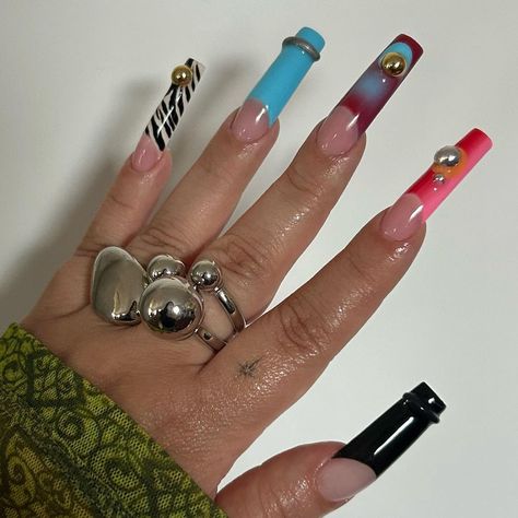 Nails.isabae | Nails I did for myself - Inspired by @jacquemus “LA CASA” | Instagram Colourful Long Nails, Bad Nails, La Nails, Cherry Nails, Drip Nails, Crazy Nails, Nails Only, Glam Nails, Nail Jewelry