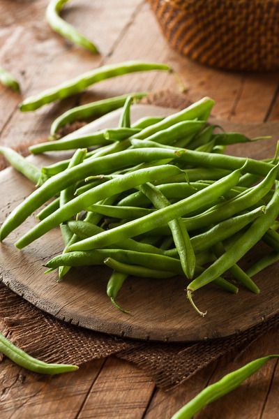 Bean Aesthetic, Raw Vegetable Salad, Health Benefits Of Beans, Food Calorie Chart, Ingredients Photography, Bean Varieties, Vegetables Food, Bean Plant, Home Grown Vegetables