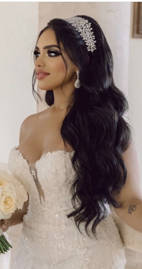 Big Hair Down Wedding, Long Hair Wedding Styles With Crown, Wedding Big Hair, Black Long Hair Wedding Styles, Big Curly Hair Wedding, Brides With Hair Down, Bridal Hairstyles Dark Hair, Wedding Hair Down With Crown, Mexican Bride Hairstyle