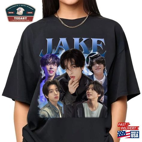 Limited Jake Enhypen Kpop T-Shirt Classic Check more at https://teeartdesigns.com/product/limited-jake-enhypen-kpop-t-shirt-classic/ Enhypen Merch Clothes, Enhypen Pic, Kpop T Shirt, Kpop Tshirt, Jake T, Jake Enhypen, Vision Board, Tshirt Designs, Outfit Accessories