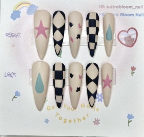 Hisoka Nails Design, Kpop Nails Designs Ateez, Hisoka Nails, One Piece Nail Art, Anime Nails Acrylic, Anime Nail Designs, Anime Themed Nails, One Piece Nails, Anime Nail Ideas