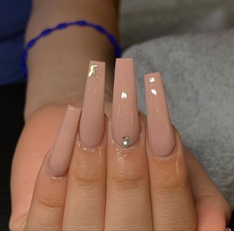 Coolest Nails, Brown Acrylic Nails, Plain Nails, Beige Nails, Nails Now, White Acrylic Nails, Classy Acrylic Nails, Long Acrylic Nails Coffin, Acrylic Nails Coffin Pink