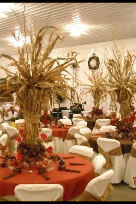 Great ideas for fall weddings!! Cornstalk centerpieces! Would work for any fall event also! Cornucopia Wedding Centerpiece, Fall Cornstalk Ideas, Cornstalk Wedding Decor, Fall Banquet Table Decorations Simple, Fall Banquet Ideas, Fall Themed Dance, Fall Banquet Table Decorations, Bar Centerpieces, Homecoming Dance Decorations