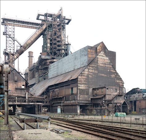 Industry Photography, Poland Krakow, Steel Industry, Abandoned Factory, Old Abandoned Houses, Steel Mill, Industrial Factory, Industrial Architecture, Old Factory