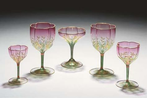 Art Nouveau Glassware, Lobmeyr Glassware, Art Deco Glassware, Table Service, Crystal Glassware, Antique Glass, Vintage Glassware, House Layouts, Casas De Ensueño