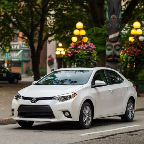 2014 Toyota Corolla, Toyota Suv, Toyota Corolla Le, Corolla Le, Toyota Vehicles, Toyota Car, Future Cars, White Car, Toyota Cars