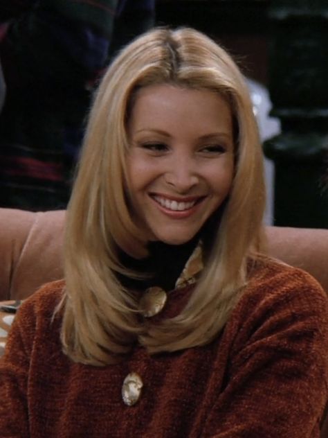 Lisa Kudrow Hair, Ross Finds, Lisa Kudrow Friends, Lisa Kudrow, Queen Aesthetic, Phoebe Buffay, The One Where, Girl Celebrities, Pretty Hair