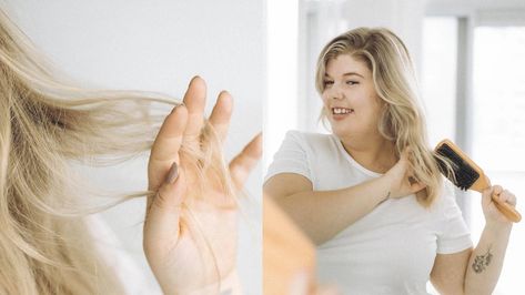 Restroom Lighting, Stringy Hair, Image For, Static Hair, Luxy Hair, Best Clips, Hair Do, Lighting Concepts, Scalp Conditions