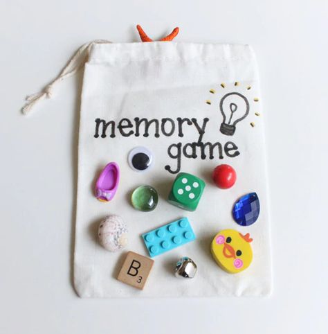 Memory Activities, Classroom Lesson Plans, Activity Bags, The Witching Hour, Memory Games For Kids, Kids Memories, School Social Work, Daycare Activities, Crafts For Seniors