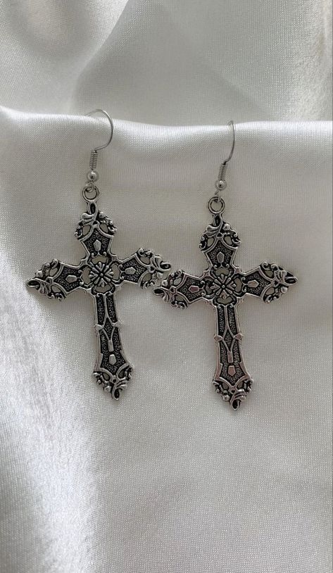 Vintage Cross Earrings, Grunge Cross Earrings, Goth Cross Earrings, Gothic Cross Earrings, Gothic Earrings Aesthetic, Gothic Jewelry Earrings, Goth Earrings Aesthetic, Silver Gothic Jewelry, Gothic Silver Earrings