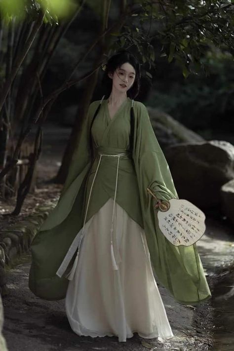 Chinese Clothing Traditional, Asian Traditional Clothes, Chinese Fancy Dress, Traditional Asian Dress, Ancient Chinese Clothing, Chinese Style Dress, Chinese Traditional Clothing, Traditional Chinese Dress, Image Swag