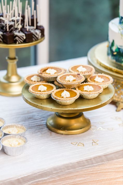 Mini pumpkin pies for our nov wedding @thejennylaynebakery Pie Station Wedding, Wedding Pie Table, Pie Wedding, Mini Pumpkin Pies, Mini Apple Pies, Pumpkin Pies, Mini Pies, Wedding Desserts, Autumn Wedding