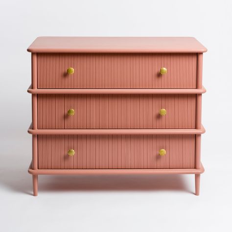 Chest Of Draws, House Pool, Ikea Dresser, Painted Drawers, Oak Stain, Stylish Storage Solutions, Drawer Box, Flipping Furniture, Stylish Storage