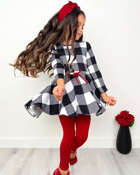 Fall Favorites 🍂 Our new Thankful Collection is live! Use code: REWARD15 for a discount ➡️ . #fallfashion #kidsfallfashion #falloutfits #thanksgivingoutfit #kidsfashion #kidsstyle #fallstyle #minifashionista #trendykids Kids Fall Fashion Girl, Christmas Outfit Classy, Kids Fall Fashion, Dress Poses, Ruffle Leggings, Girlie Girl, Plaid Outfits, Plaid Tunic