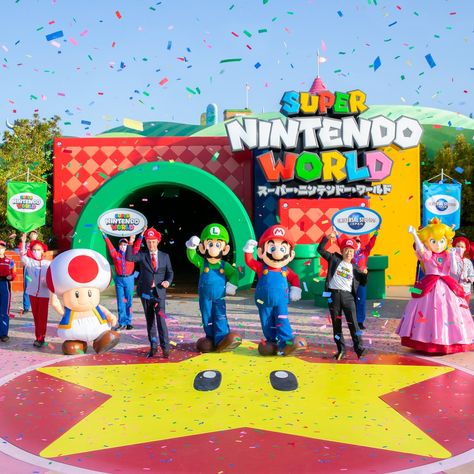 Super Nintendo World Orlando: Everything We Know About the New Land at Universal's Epic Universe | Condé Nast Traveler Orlando Florida Universal Studios, Super Nintendo World, Super Mario Bros Games, Universal Studios Singapore, Universal Parks, Nintendo World, Nintendo Classic, Party World, Nintendo Characters