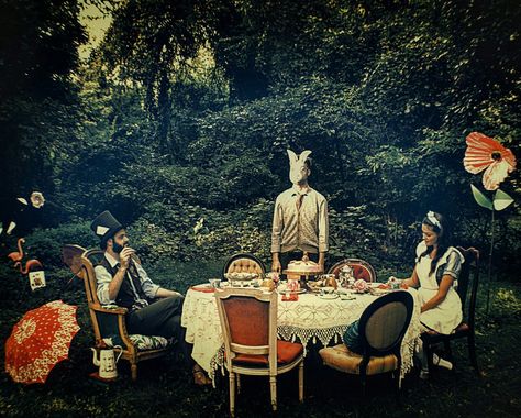 Forest Tea Party Photoshoot, Alice In Wonderland Real Life, Creepy Tea Party Aesthetic, Alice Wonderland Photoshoot, Dark Alice In Wonderland Photoshoot, Tea Party Group Photoshoot, Alice In Wonderland Woods, Mad Hatter Tea Party Photoshoot, Grunge Tea Party